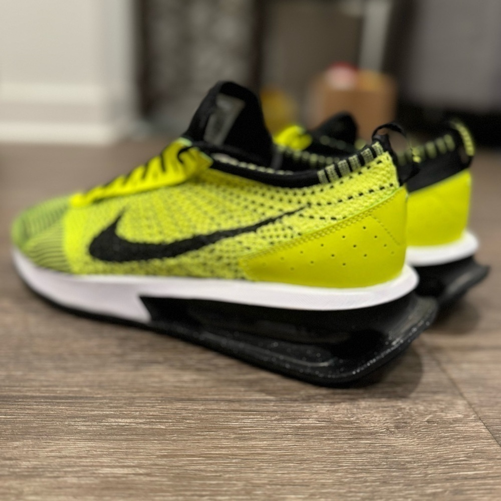 Nike Air Max FlyKnit Racer Shoes 'Volt' (FD4610-700) sz 13 - Picture 4 of 4